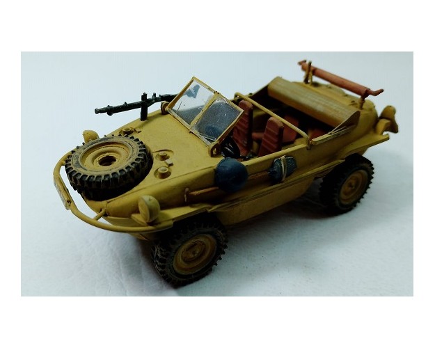 SCHWIMMWAGEN