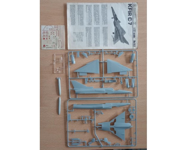 KFIR C-7 - SIN CAJA