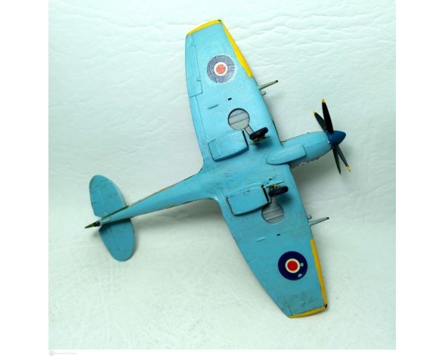 SUPERMARINE SPITFIRE MK.XVI - 1/72