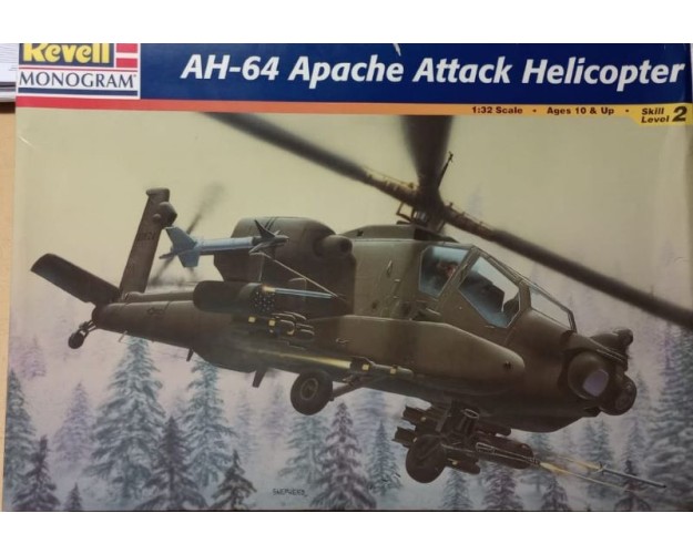 AH-64 APACHE ATTACK HELICOPTER
