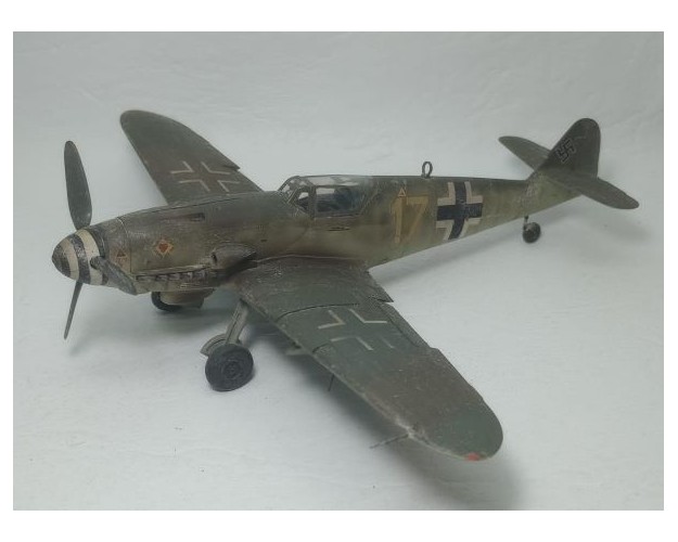 MESSERCHMITT BF-109 K / 17 BLANCO -  1/48