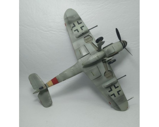 MESSERCHMITT BF-109 G - 7 ROJO 1/48