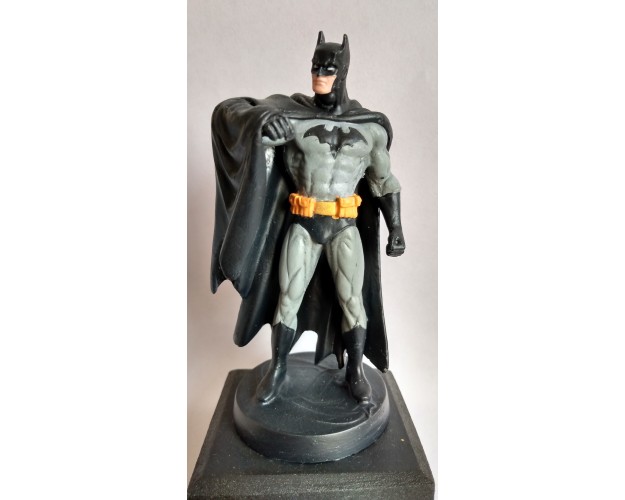 BATMAN 75mm (METAL)