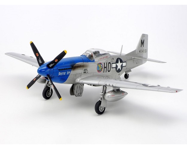 1/48 N.A.P-51D Mustang 8th AF