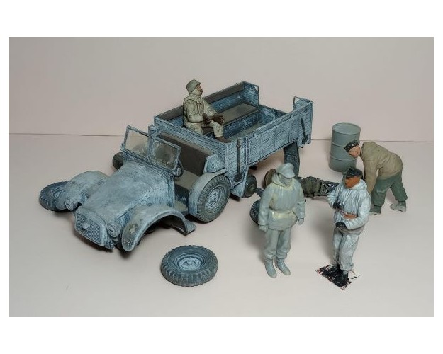 DIORAMA: Krupp Protze + 4 figuras + 1 tambor