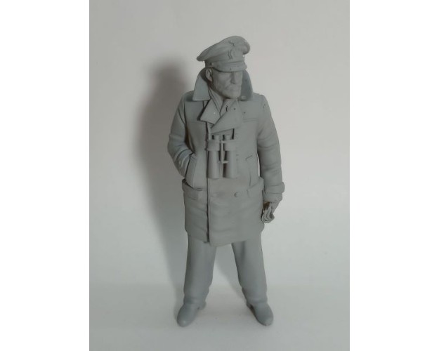 COMANDANTE DE U-BOAT - Modelo 1 - 120mm