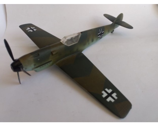 COMBO SPITFIRE + MESSERSCHMITT BF-109 - 1/48