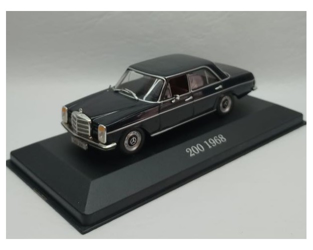 MERCEDES BENZ 200 1968