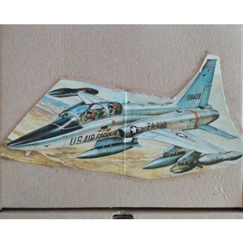 NORTHROP F-5B 1/48 – 7 piezas faltantes