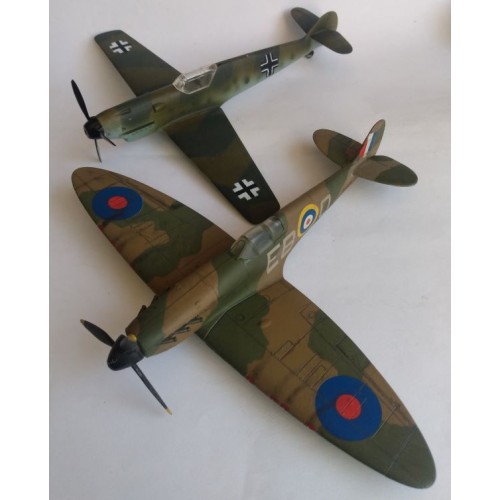 COMBO SPITFIRE + MESSERSCHMITT BF-109 - 1/48