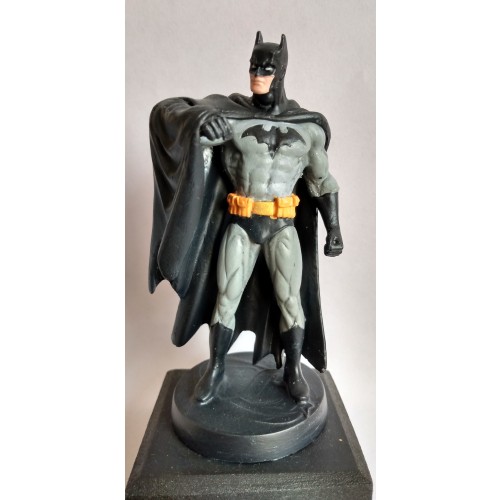 BATMAN 75mm (METAL)