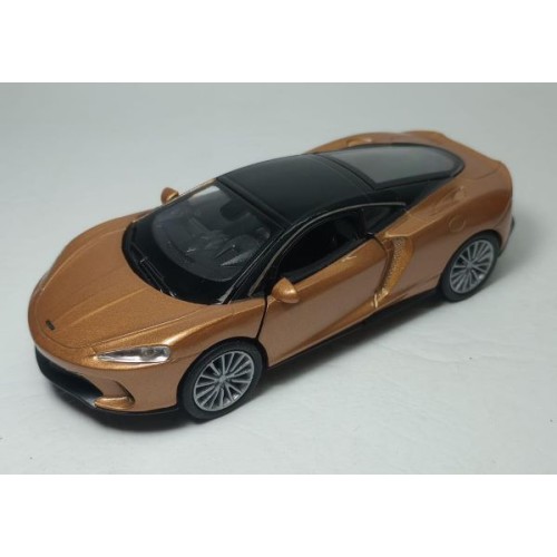 McLAREN GT