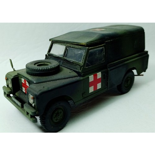 LAND ROVER 109 S.III