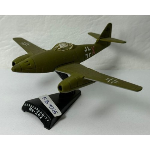 MESSERSCHMITT ME-262 1/100