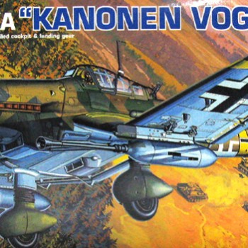 JU87G-2 STUKA "KANONENVOGEL"