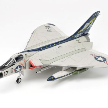 DOUGLAS F4D-1 SKYRAY