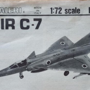 KFIR C-7 - SIN CAJA