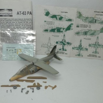 IA-63 PAMPA 1/72 ACONCAGUA (RESINA - SEMIARMADO)