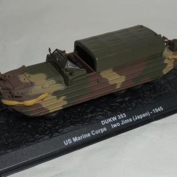 DUKW 353 - JAPAN 1945