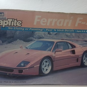 FERRARI F-40