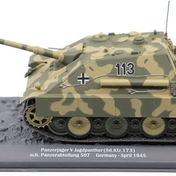 PANZERJÄGER V JAGDPANTHER  (Sd.Kfz.173) - GERMANY - APRIL 1945