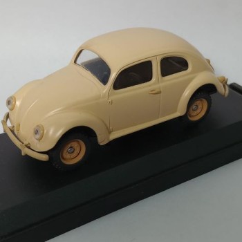 VW BEETLE DESERT