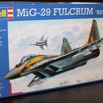 MIG-29 FULCRUM "REUNION"