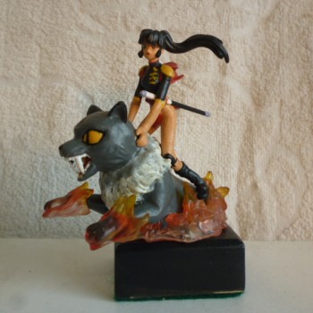 FIGURA FEMENINA DE ANIMÉ DE VINILO 85mm